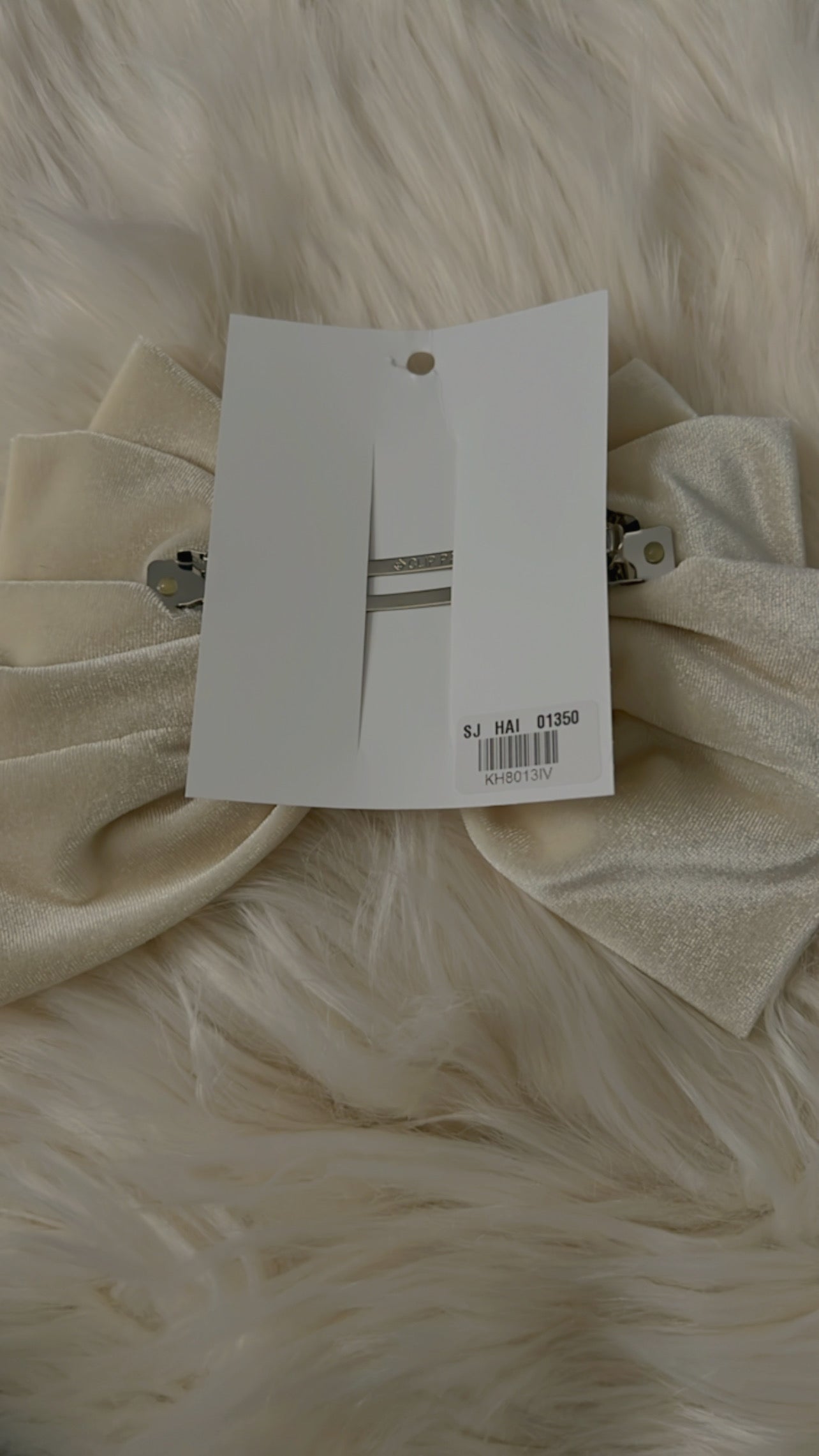 Darling Velvet Bow - Ivory