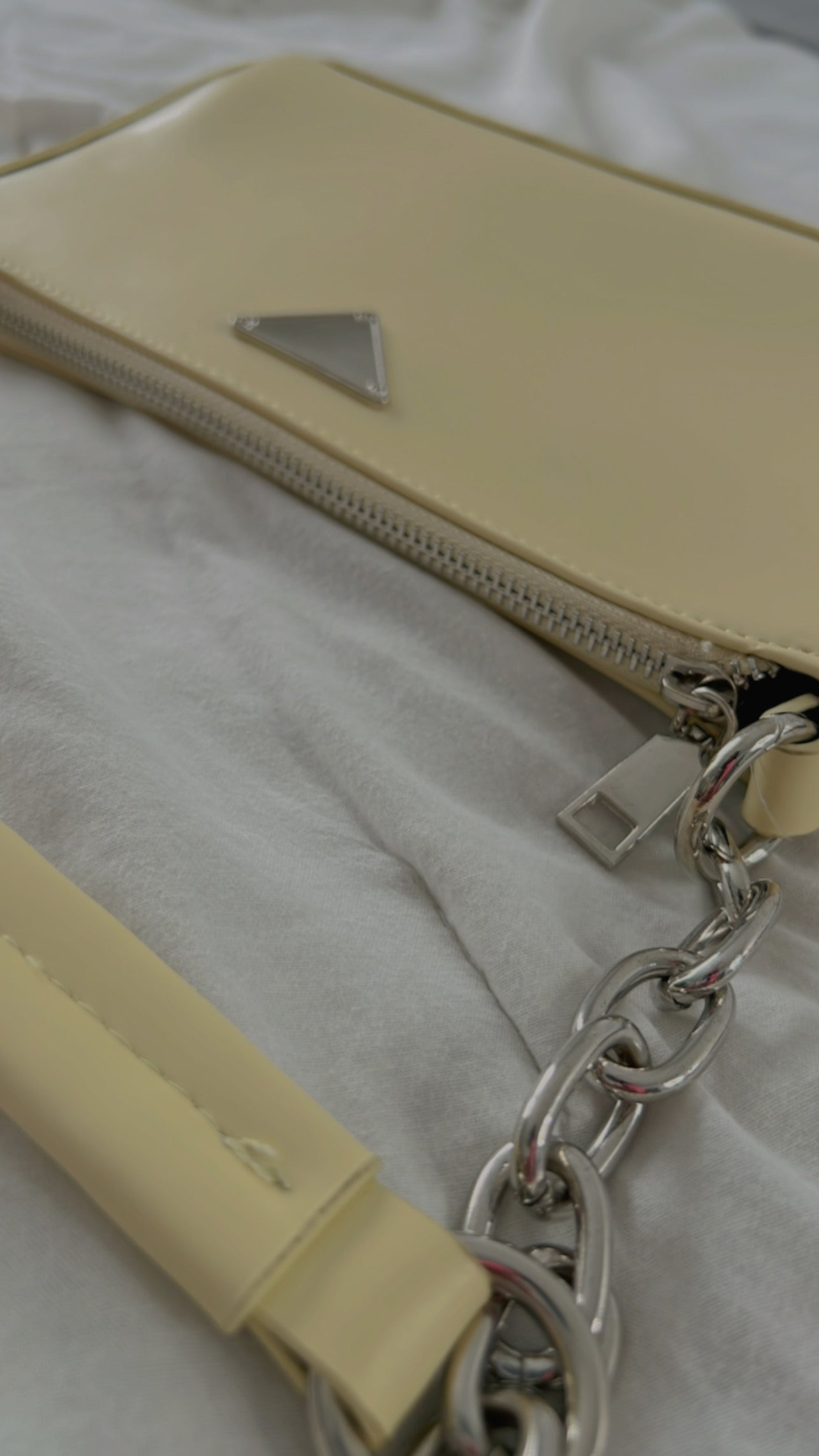 Abby Shoulder Bag