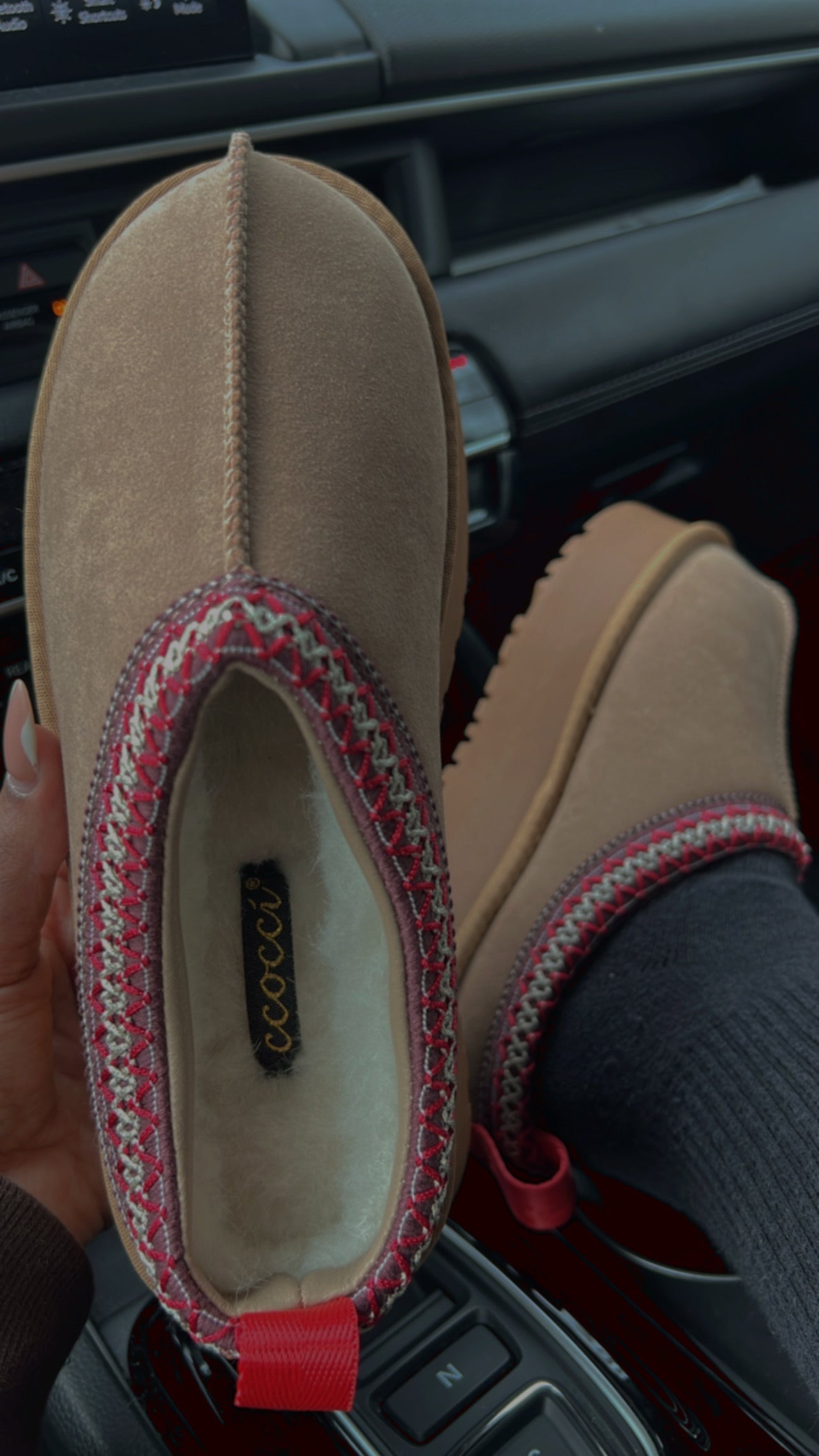 Jocelyn Platform - Chestnut